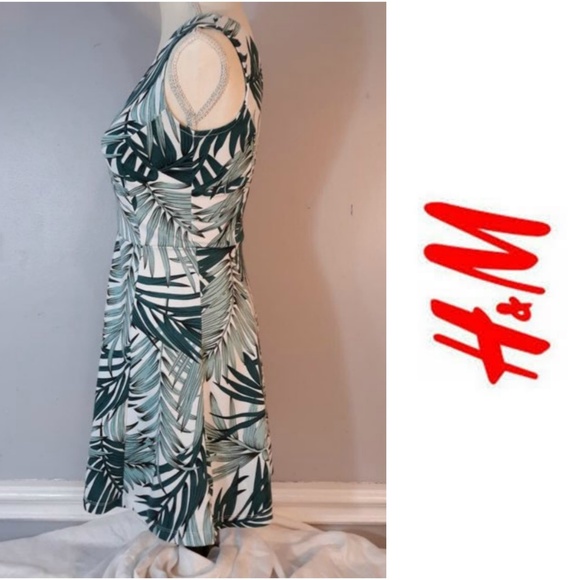 H&M SLEEVELESS DRESS SZ XS - Picture 3 of 8